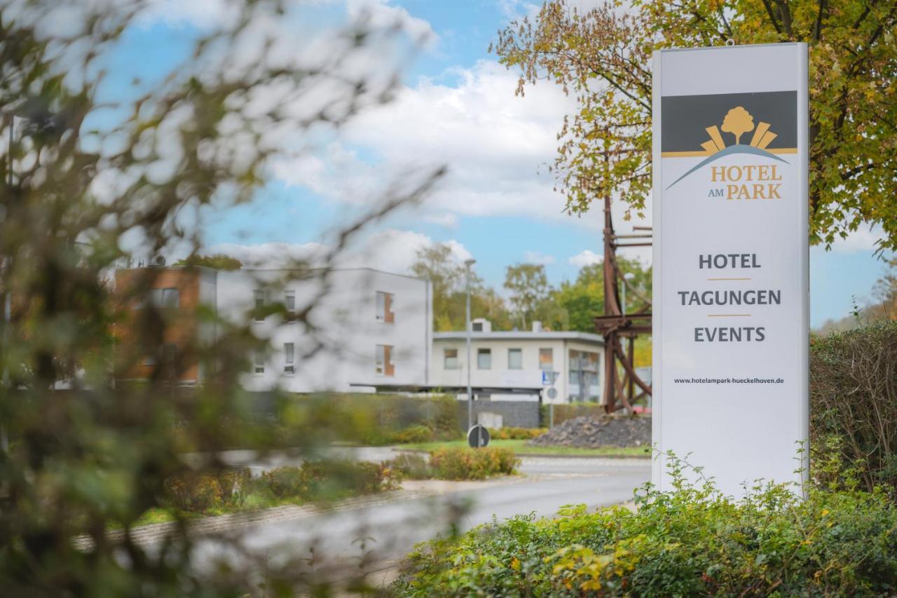 Hotel Am Park Hueckelhoven Exterior photo
